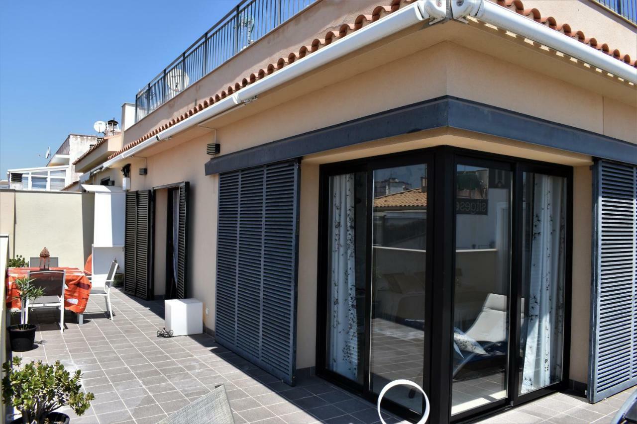Sunset Penthouse Sitges Apartment Exterior photo